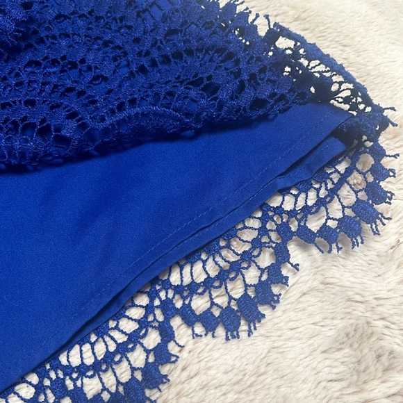 Banana Republic lace blouse - Picture 9 of 10